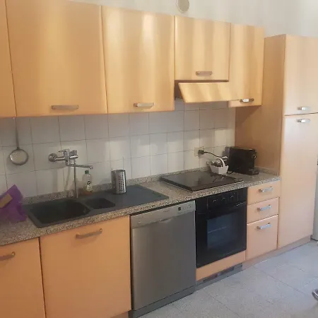 La Casa Di Laura بيت ضيافة لوكا
